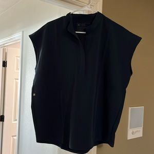 Figs scrub top size medium